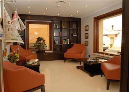 Palazzo Foti Hotel Crotone Buitenkant foto