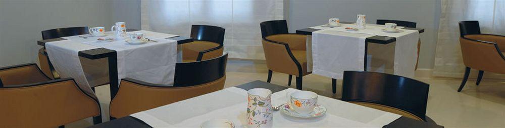 Palazzo Foti Hotel Crotone Buitenkant foto