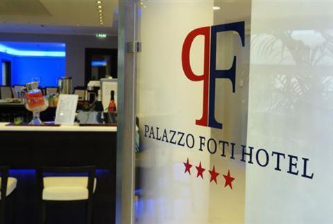 Palazzo Foti Hotel Crotone Buitenkant foto