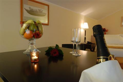 Palazzo Foti Hotel Crotone Buitenkant foto